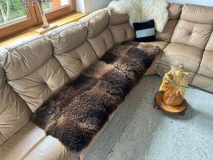 Sheepskins - Holland - br1