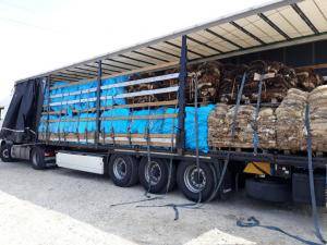 Sheepskins - Relugan - bus-relugan-sheepskin