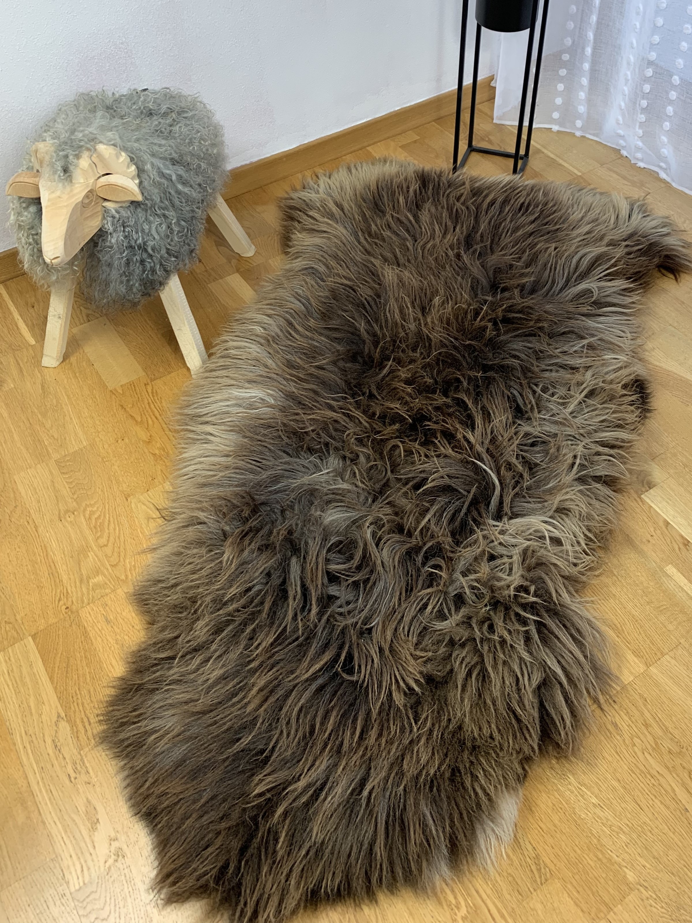 Sheepskins - Sheepskin - holland-long-hair-sheepskin-adam-leather