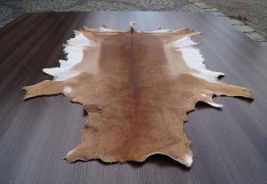 Sheepskins - African leather - decorative-african-skinsclimage1920x1080-100