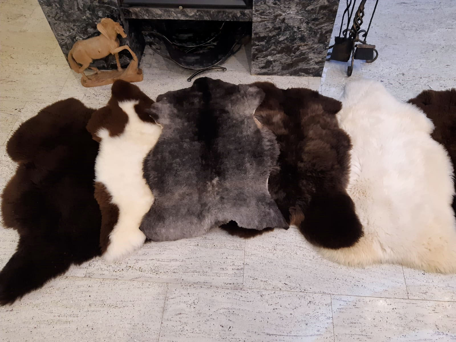 Sheepskins - Organic tanning Sheepskin for your dog or cat