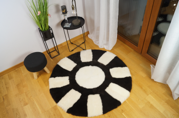 Sheepskins - As you wander the internet in search of the perfect carpet stop BY US!