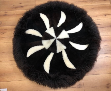 Sheepskins - Sheepskin rugs? You will find them in our Tannery!
