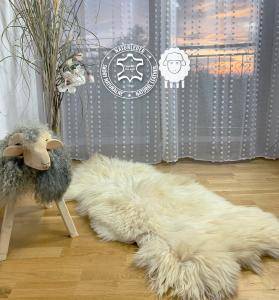 Sheepskins - Discover the cosiness and elegance of sheepskins in your bedroom  Our offer of organic sheepskins