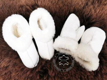 Sheepskins - Wool gloves and sheepskin slippers! Here is our autumn-winter offer!