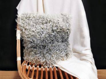 Pillow  (4)
