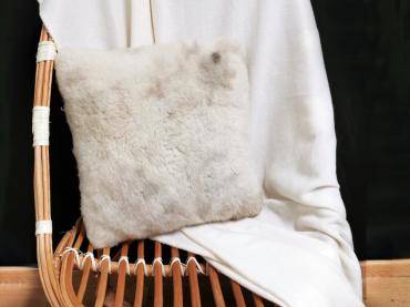 Pillow (3)
